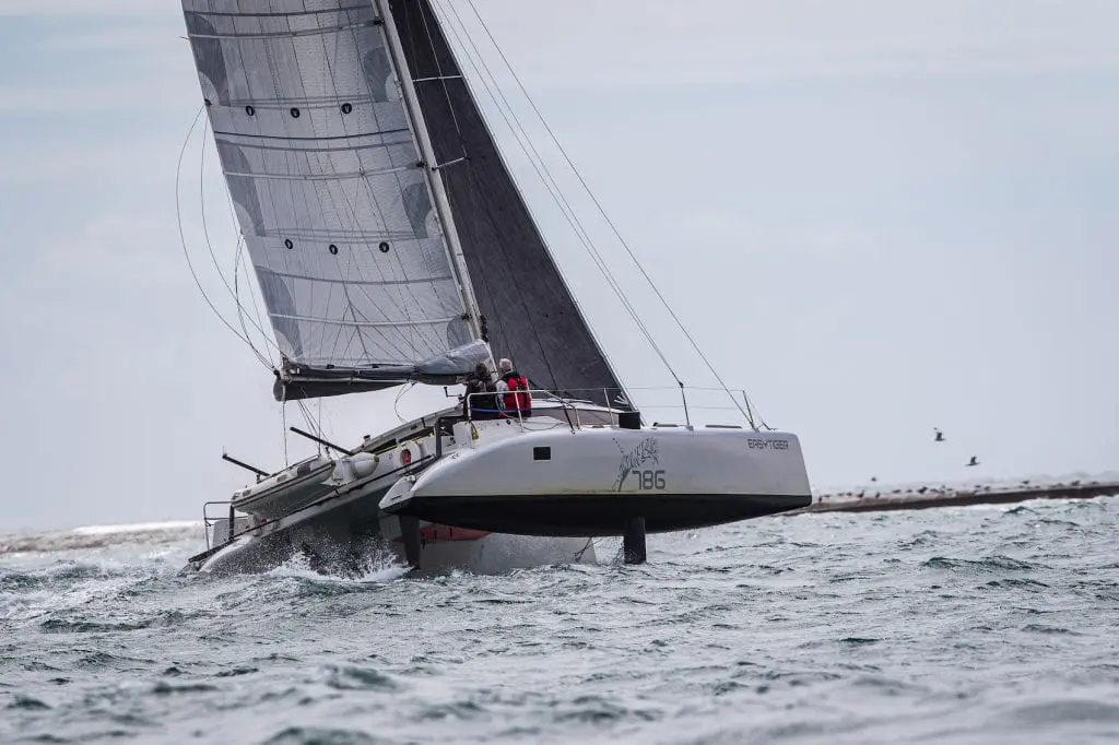 Dazcat 995 Dazcat 995 easy Tiger hull flying Plymouth breakwater