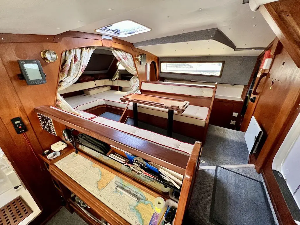 IMG_1689 Prout Quest 33CS for sale alongside multihull centre