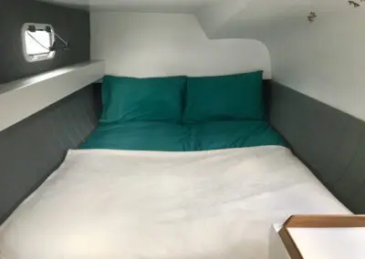 D1295 Slinky Malinki aft cabin