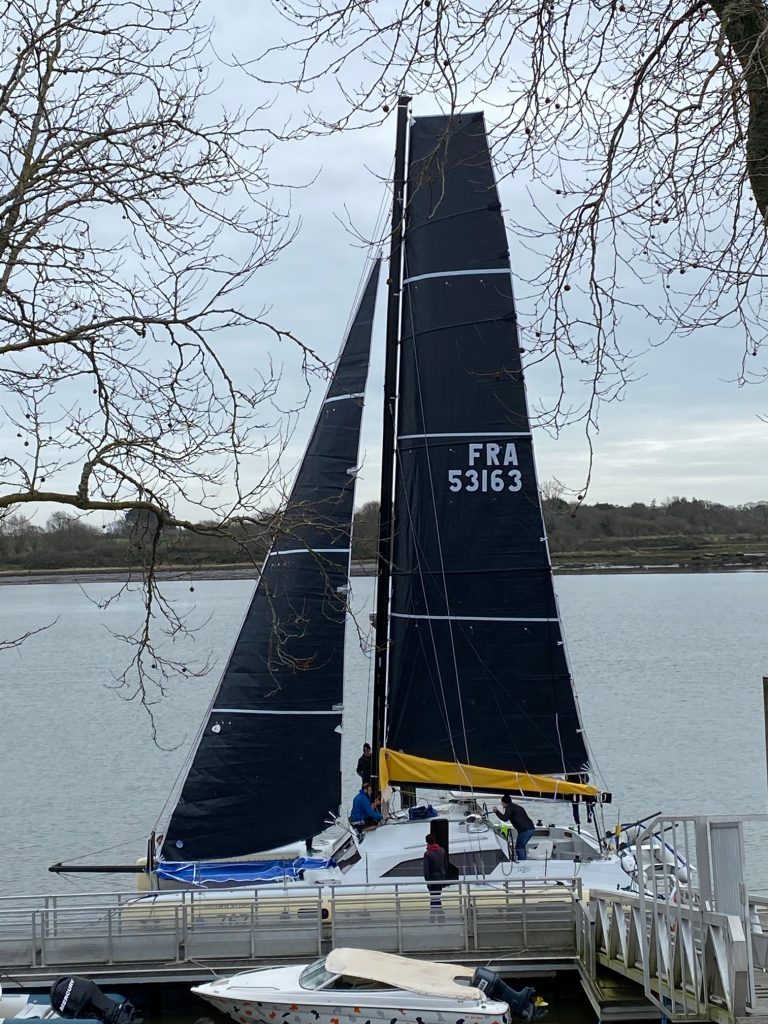 dazcat 1195 fast comfortable performance cruising racing catamaran multihull mocra rorc